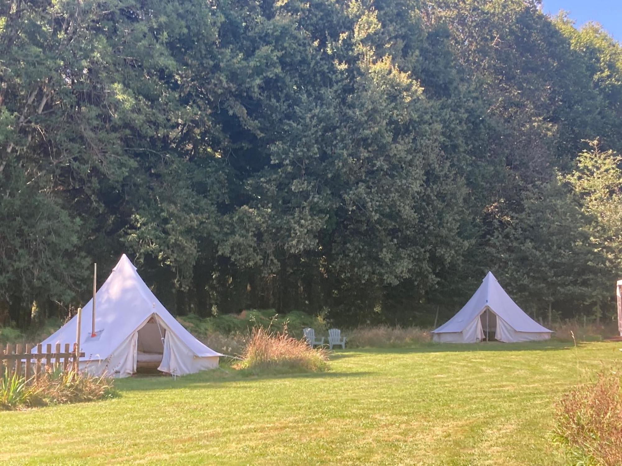 Au Pre Fleuri Eco Glamping Hotell Le Lindois Exteriör bild